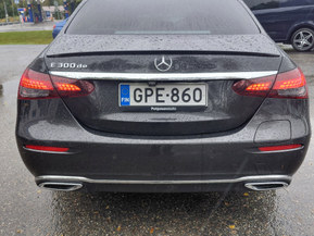 Mercedes-Benz E