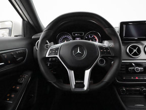 Mercedes-Benz GLA 45 AMG