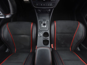 Mercedes-Benz GLA 45 AMG