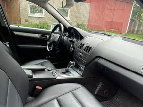 Mercedes-Benz C 350