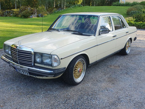 Mercedes-Benz 200