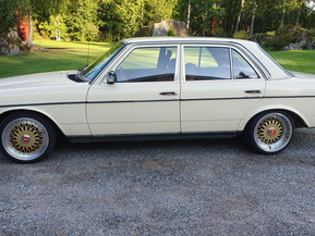 Mercedes-Benz 200