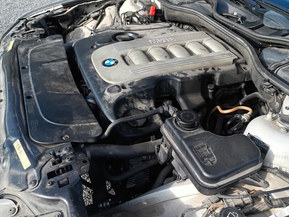 BMW 730