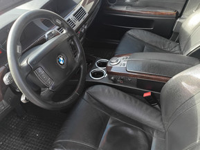 BMW 730
