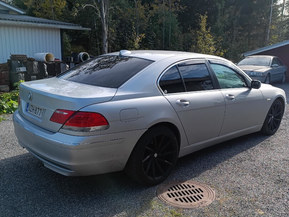BMW 730