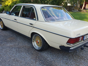 Mercedes-Benz 200