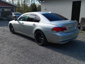 BMW 730