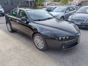 Alfa Romeo 159