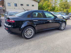 Alfa Romeo 159