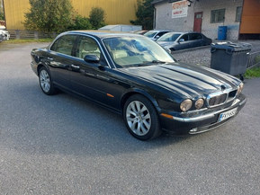 Jaguar XJ6