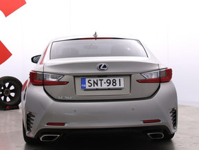 Lexus RC