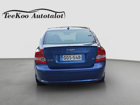 Volvo S40