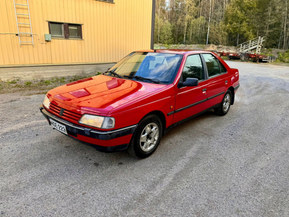 Peugeot 405