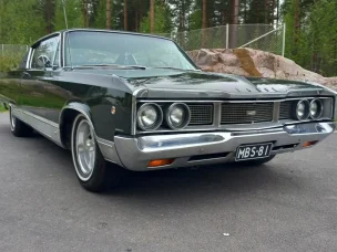 Dodge Monaco