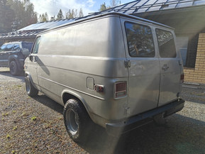 Chevrolet Chevy Van
