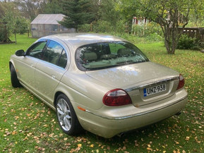 Jaguar S-Type