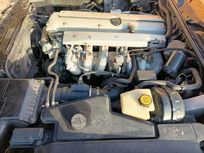 Jaguar XJ6