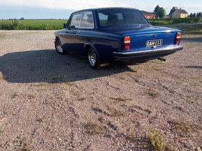 Volvo 142
