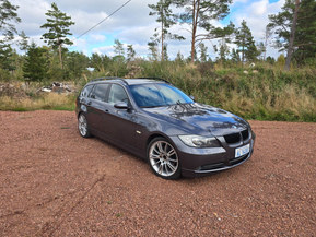 BMW 325