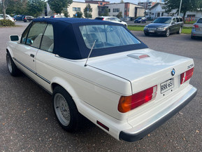BMW 325