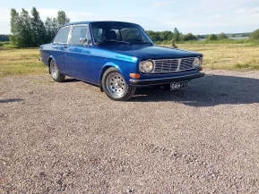 Volvo 142