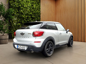 MINI Paceman
