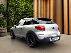 MINI Paceman