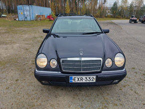 Mercedes-Benz E