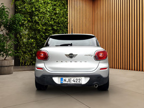 MINI Paceman