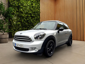 MINI Paceman