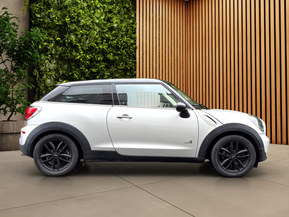 MINI Paceman