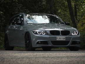 BMW 335