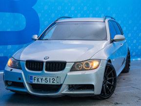 BMW 330