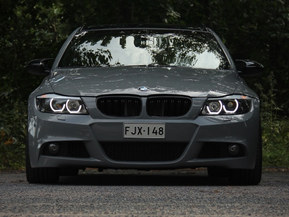 BMW 335