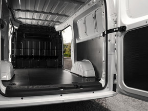 Maxus e-Deliver 5