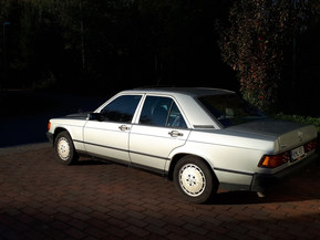 Mercedes-Benz 190