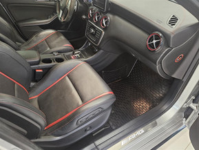 Mercedes-Benz A 45 AMG