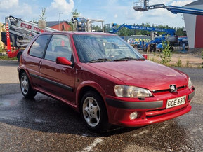 Peugeot 106