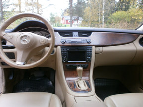 Mercedes-Benz CLS