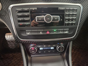 Mercedes-Benz A 45 AMG