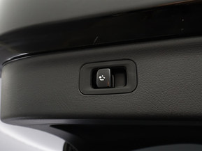 Mercedes-Benz EQS SUV