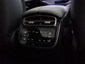 Mercedes-Benz EQS SUV