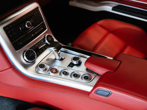 Mercedes-Benz SLS AMG