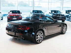 Aston Martin Vantage