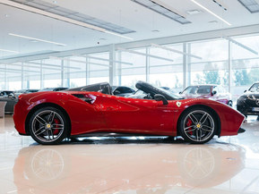 Ferrari 488