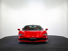 Ferrari SF90 Stradale