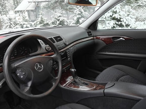 Mercedes-Benz E