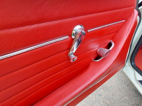 Volvo P1800