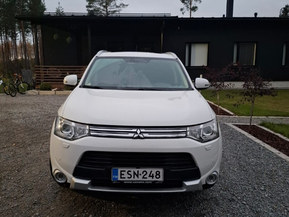 Mitsubishi Outlander PHEV