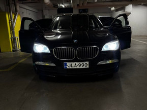 BMW 740